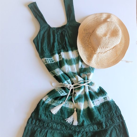 Dresses & Skirts - Vintage Boho Embroidered Sleeveless Dress